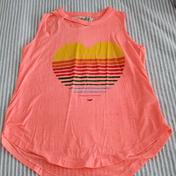 Tank - Picture 2 of 3